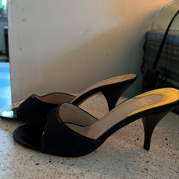 Fendi black leather low heel slide NWT - Picture 4 of 6